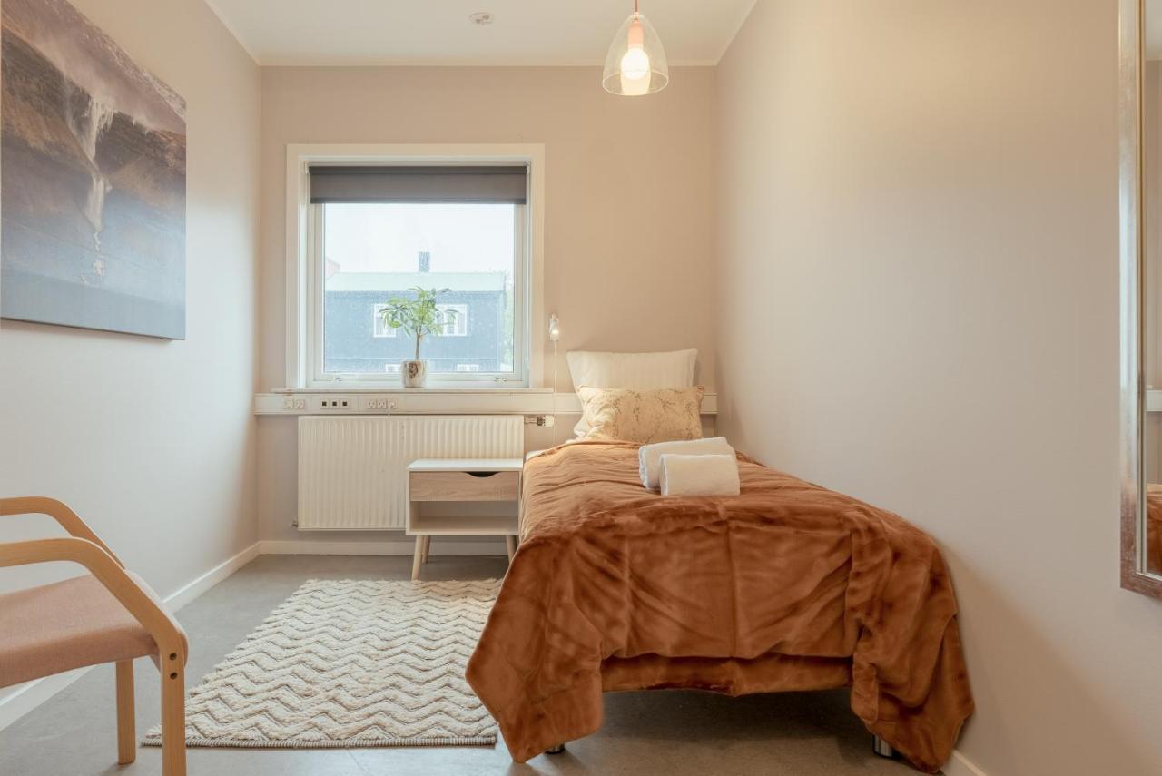 Torsgota Guesthouse - In The Heart Of Torshavn Bagian luar foto