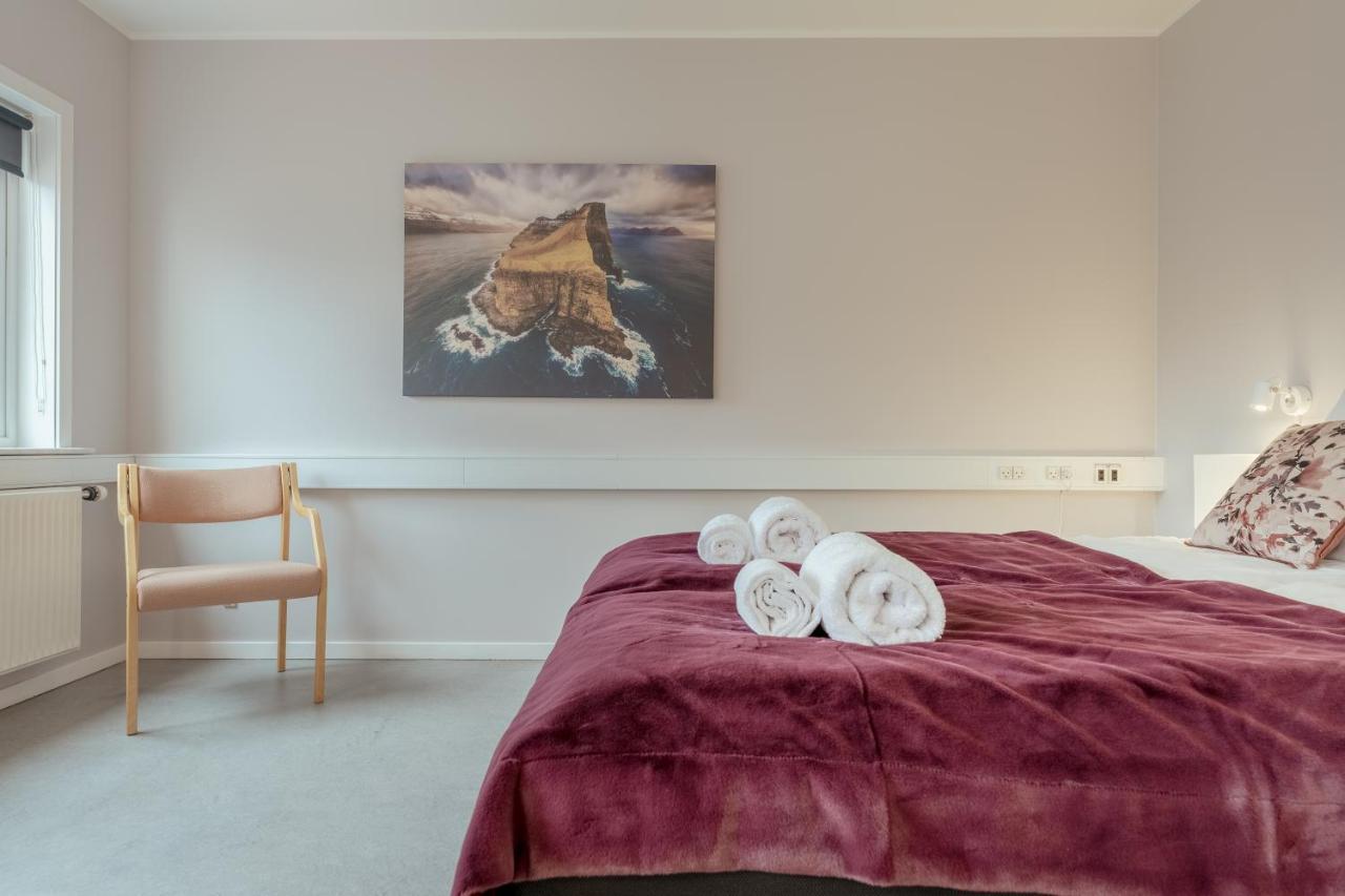 Torsgota Guesthouse - In The Heart Of Torshavn Bagian luar foto