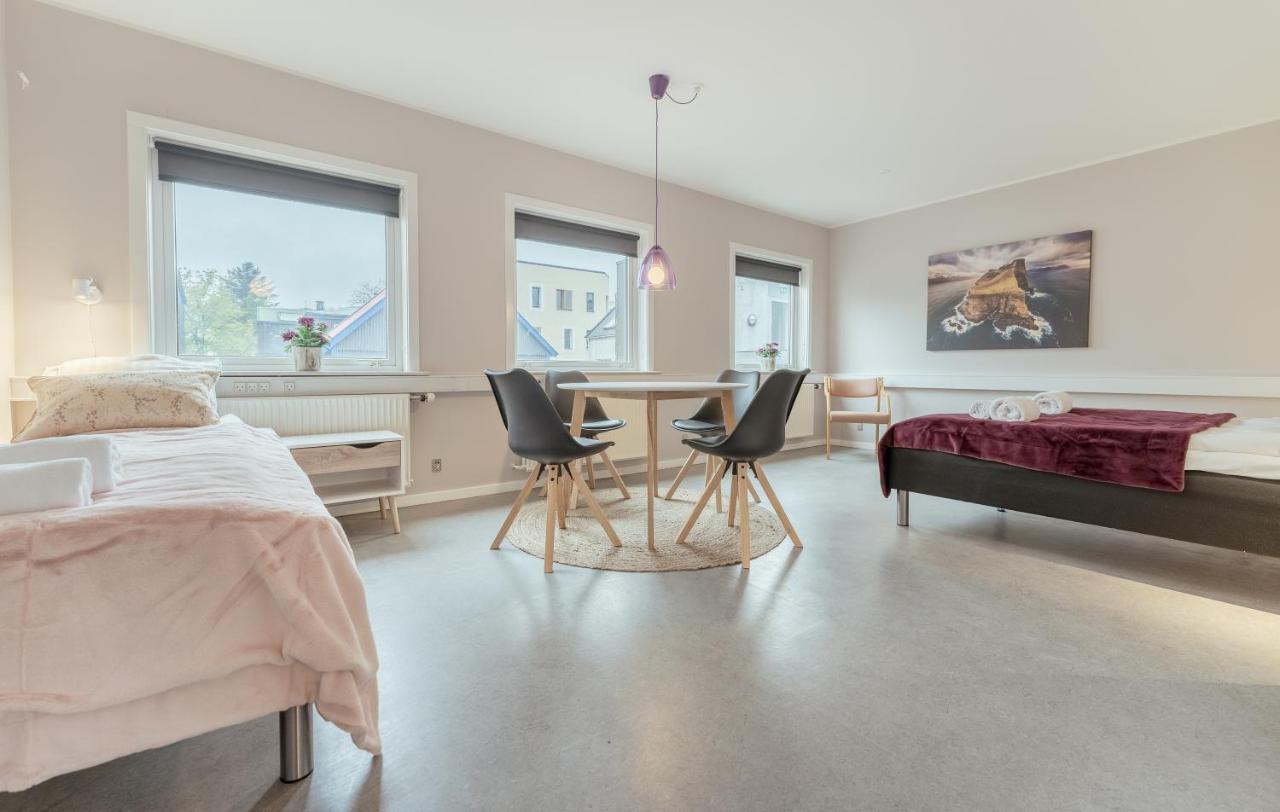 Torsgota Guesthouse - In The Heart Of Torshavn Bagian luar foto