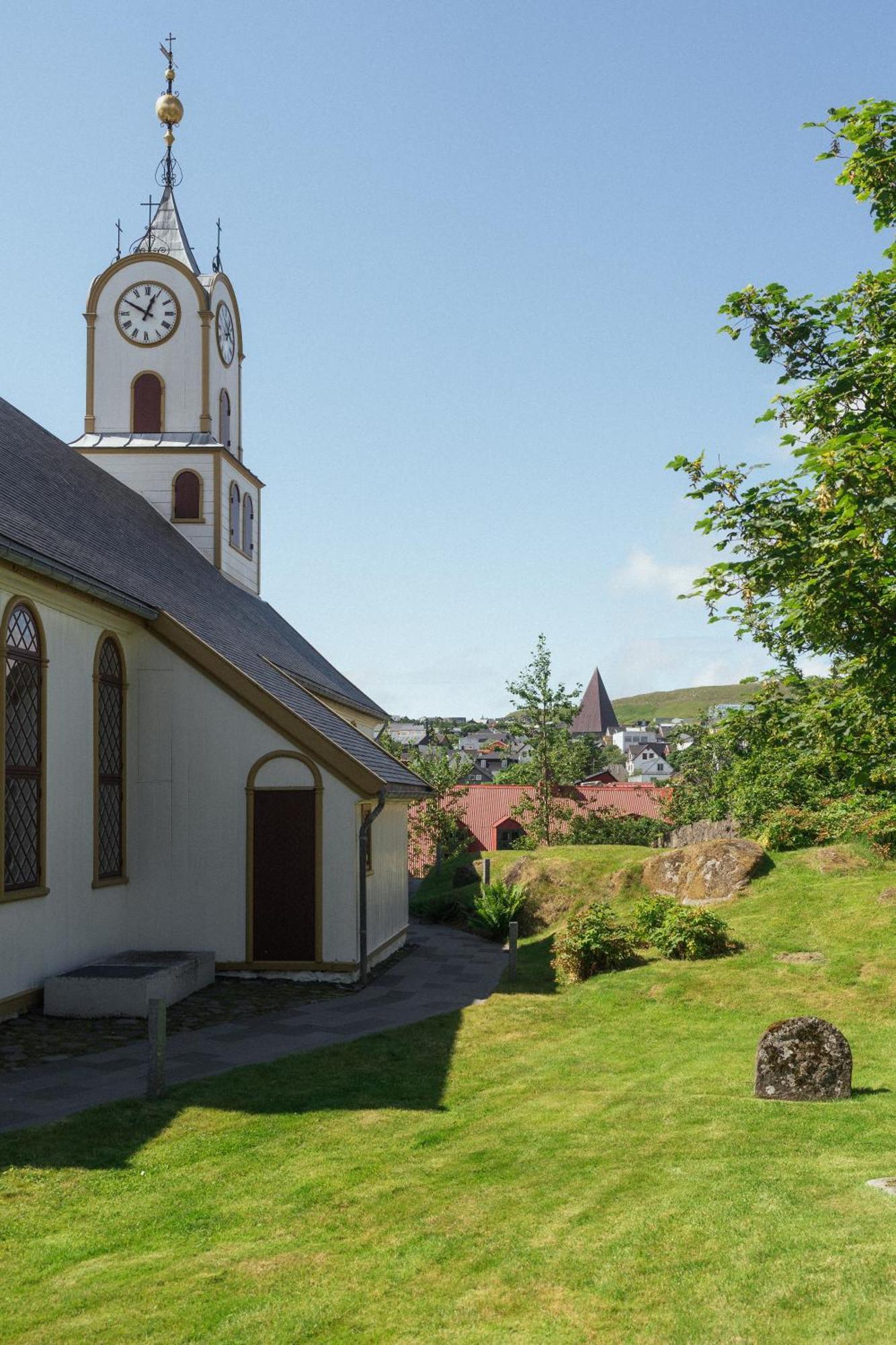 Torsgota Guesthouse - In The Heart Of Torshavn Bagian luar foto