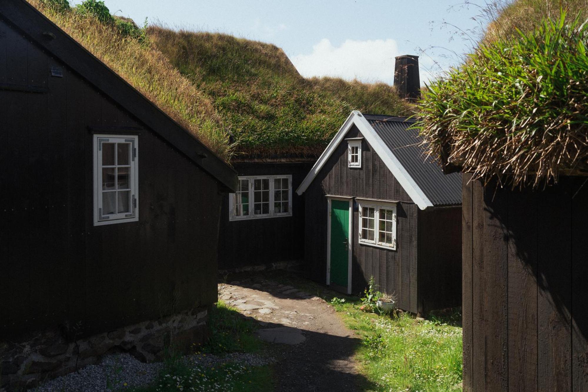 Torsgota Guesthouse - In The Heart Of Torshavn Bagian luar foto
