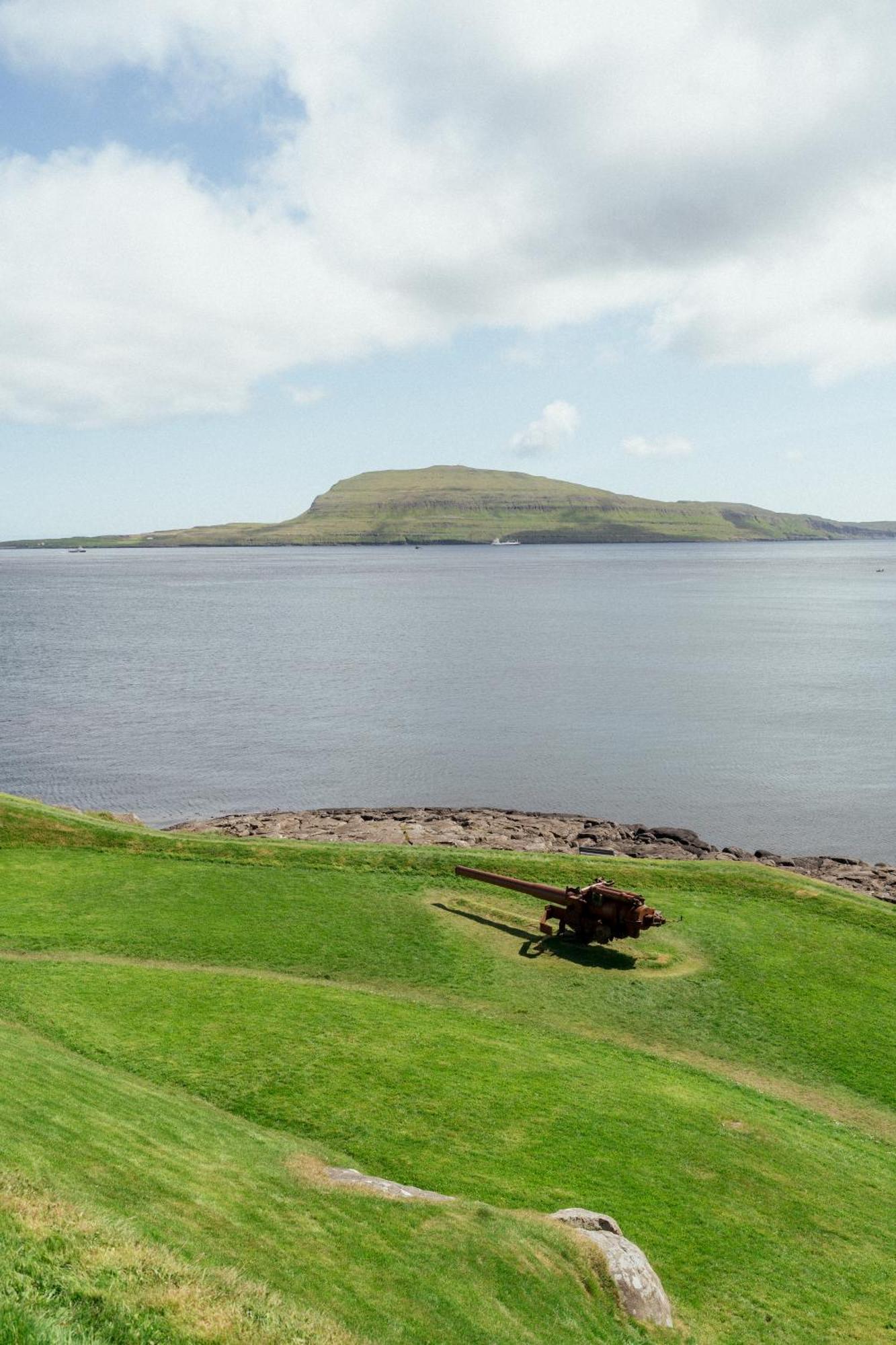 Torsgota Guesthouse - In The Heart Of Torshavn Bagian luar foto