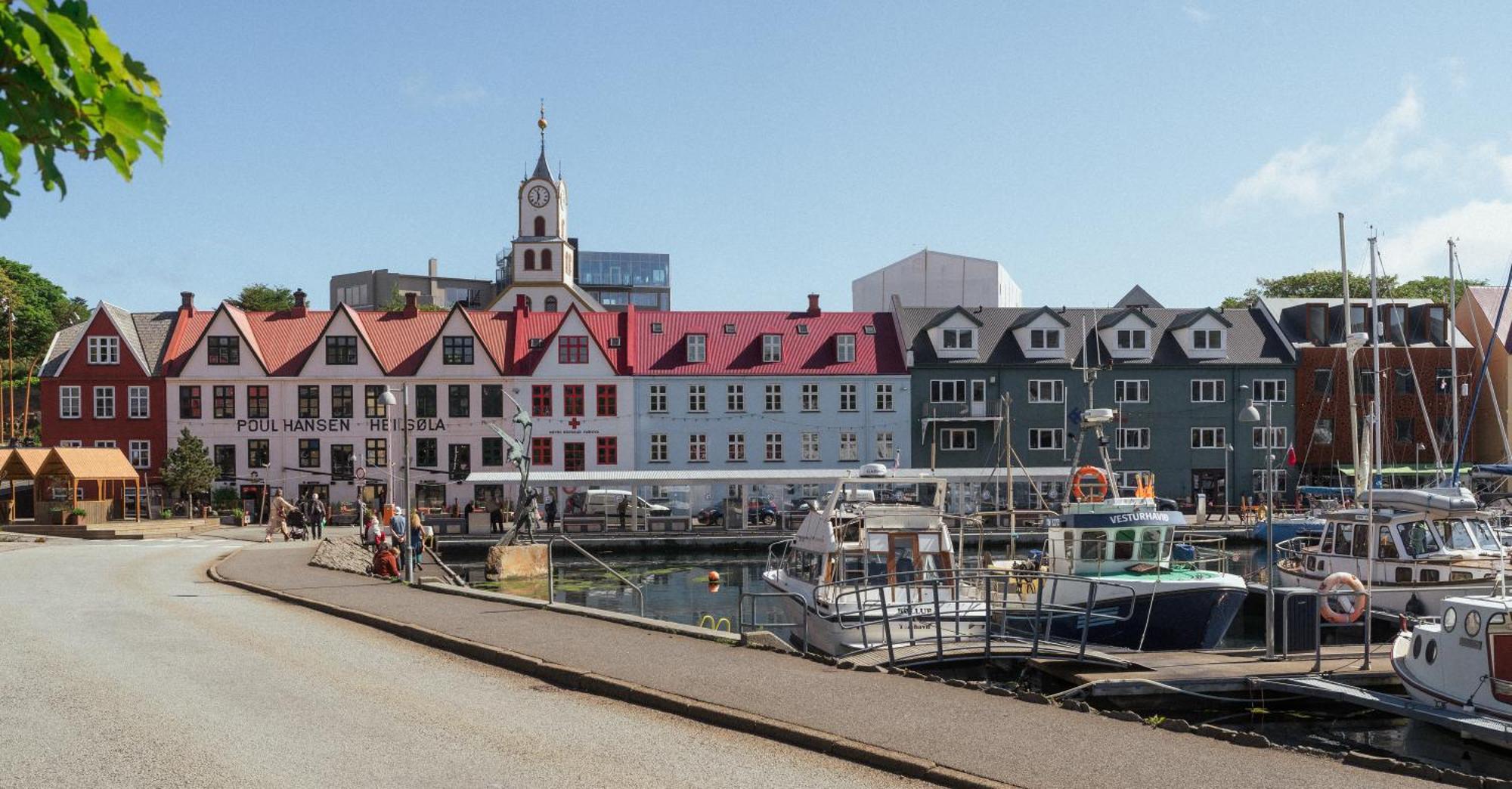 Torsgota Guesthouse - In The Heart Of Torshavn Bagian luar foto